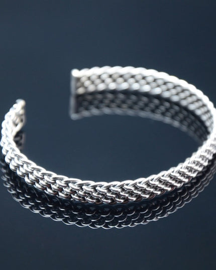 Premium Artemis Bangle
