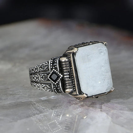 Collection image for: Edelsteinringe