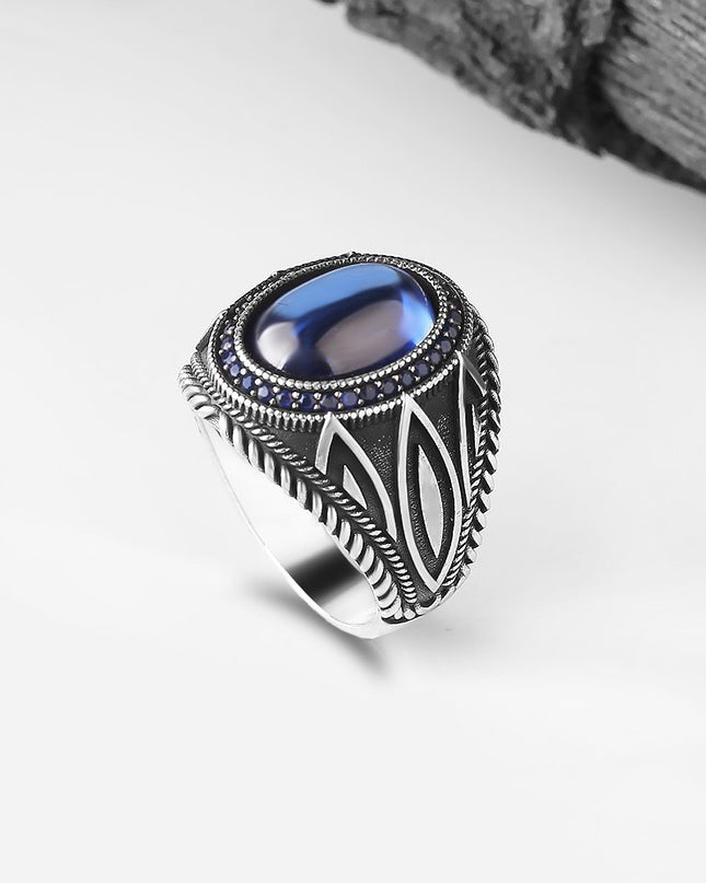 925 Silber Ring mit parlamentsblauem Zirkon