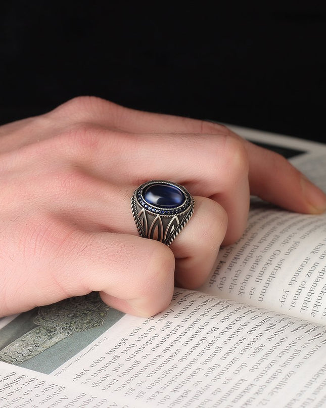925 Silber Ring mit parlamentsblauem Zirkon