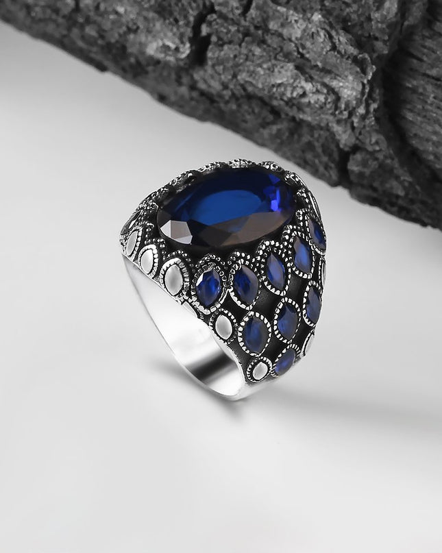 925 Silber Ring mit parlamentsblauem Zirkon