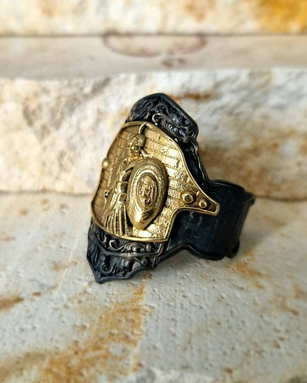 Gladiator Ring Free Size 925 Silber - Ein Symbol von Mut und Stärke!