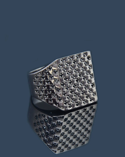 Premium Black Points Ring