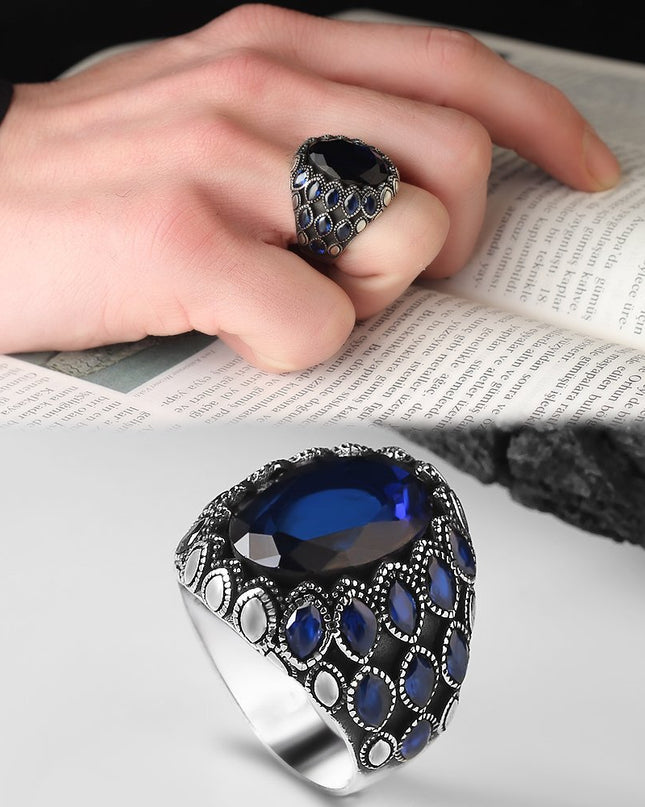 925 Silber Ring mit parlamentsblauem Zirkon