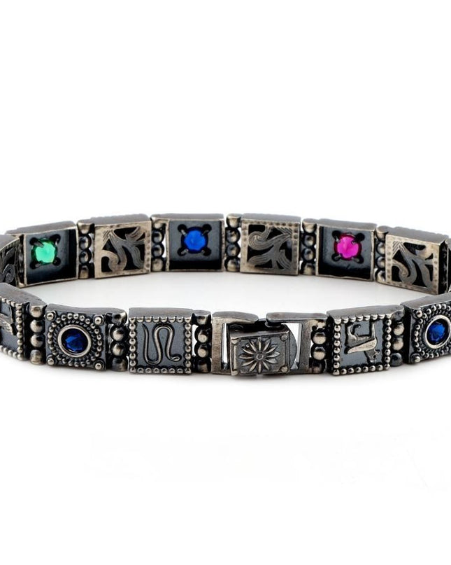 Mysteriöses Armband aus 925 Silber