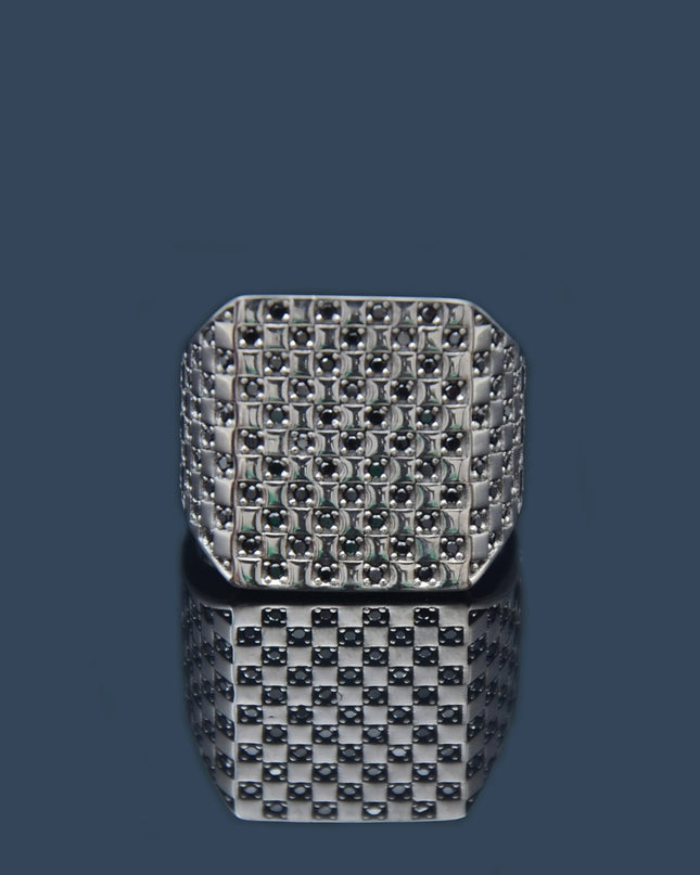 Premium Black Points Ring