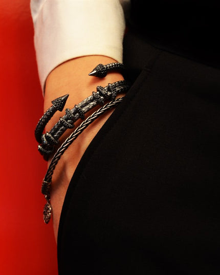 Premium Royal Claws