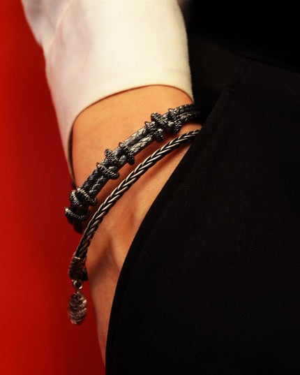 Premium Royal Claws