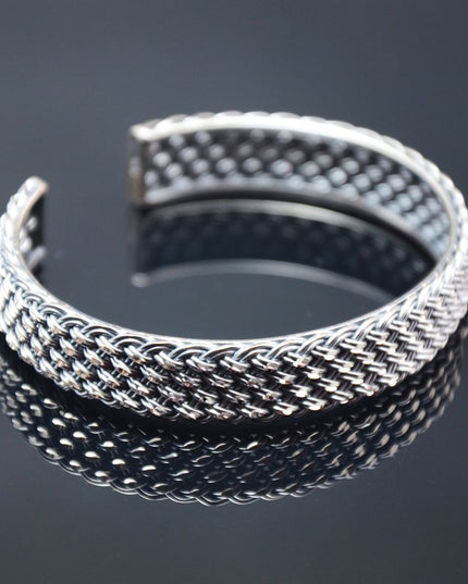 Premium Marcus Bangle Freesize